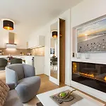 Quartier Am Kurpark App 11 Gartenhaus Апартаменты *